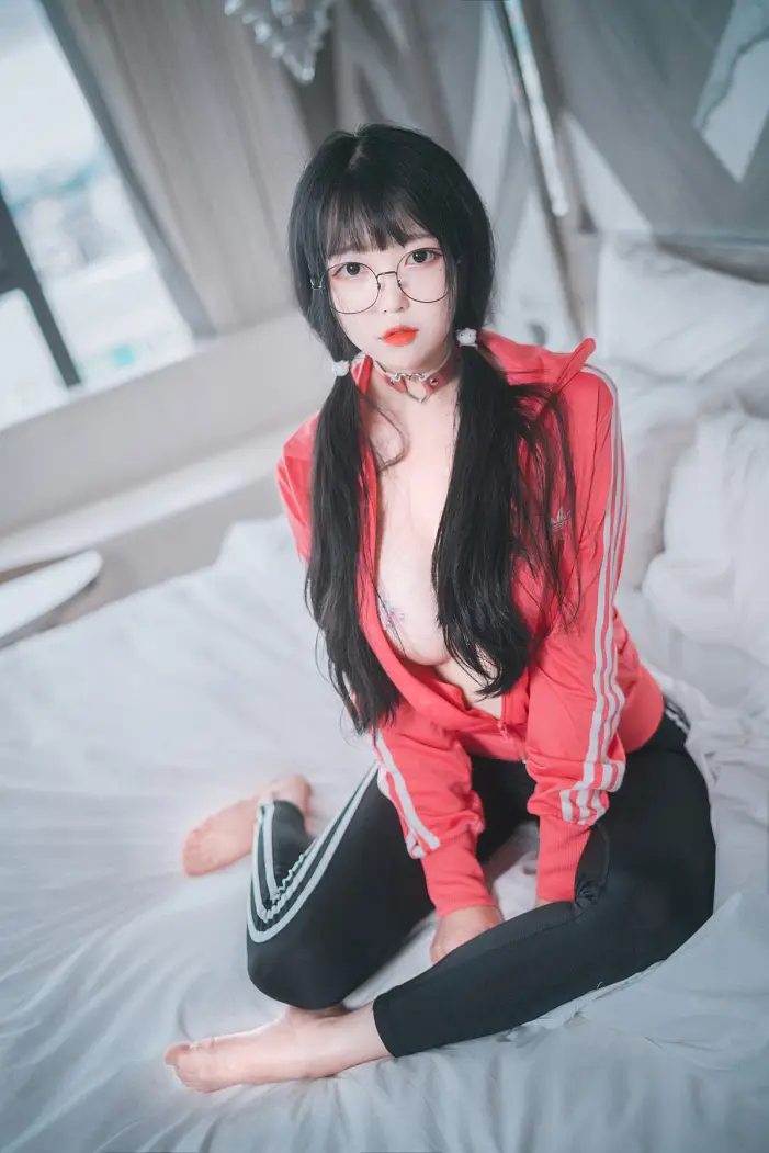 Aram 아람, DJAWA ‘Hot Pink Jersey ’ Set.02